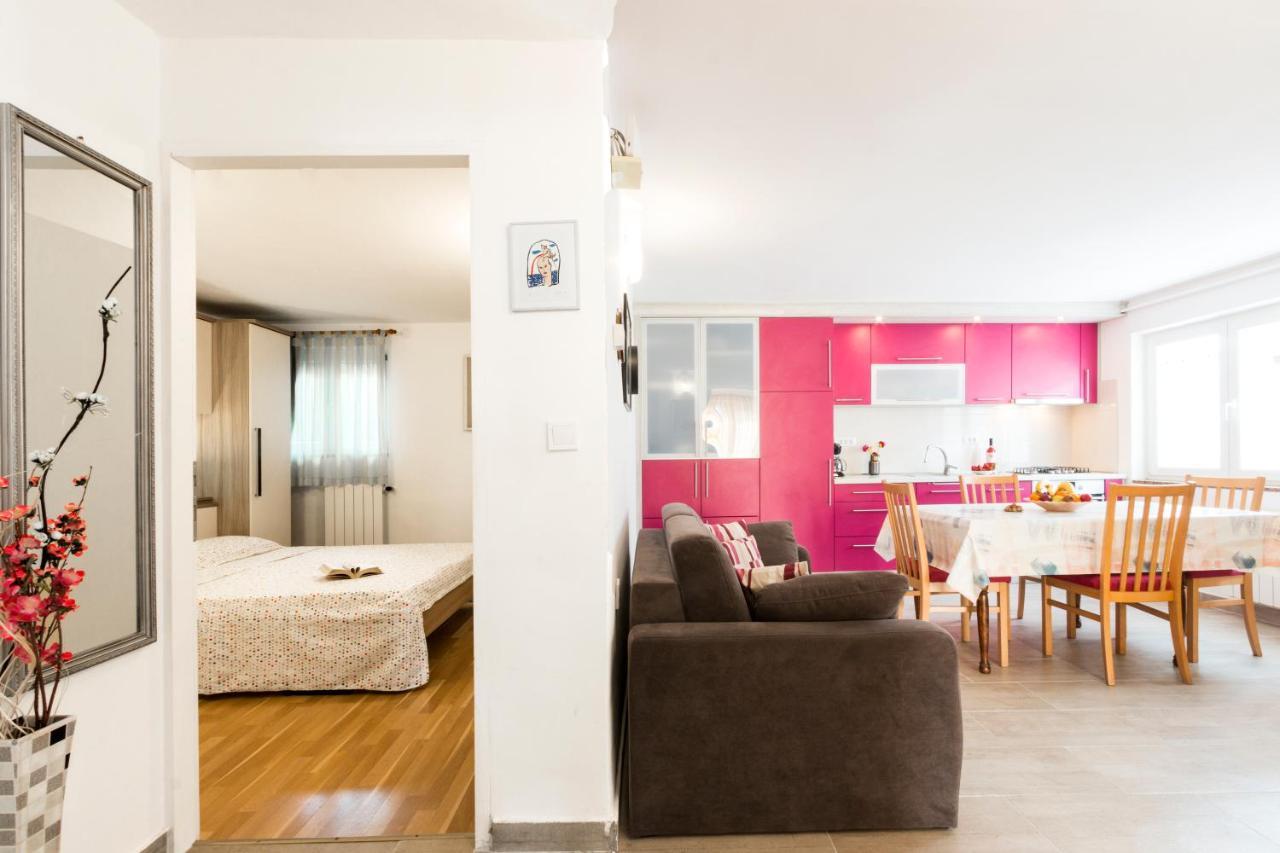Apartment Katarina Pula Bagian luar foto